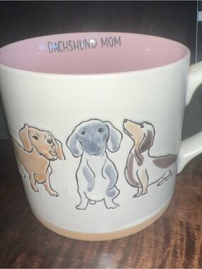 Dachshund coffee mug Dixie breed Dog Mom Ceramic Embossed 21 oz tea cup